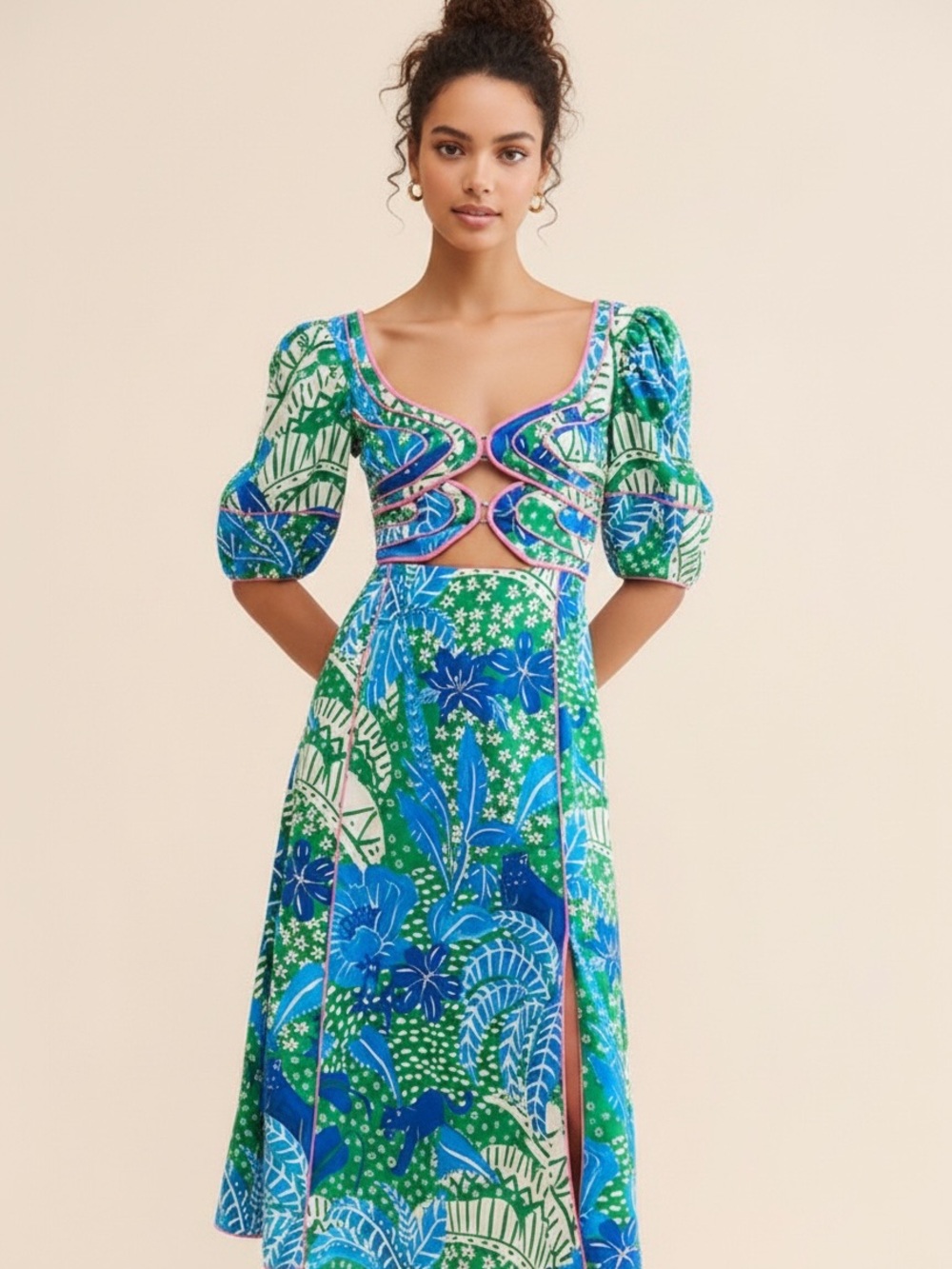 FARM Rio Jungle Panther Green & Blue Print Dress. Midi. Medium